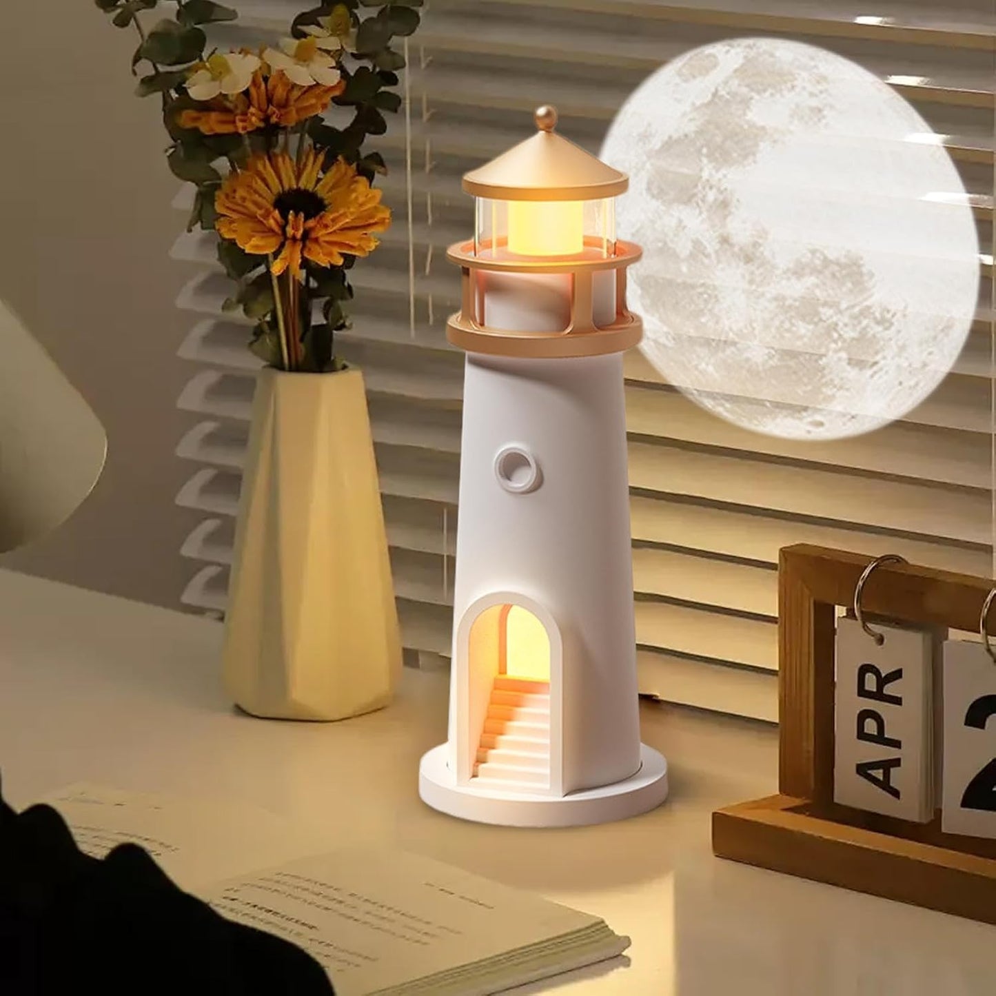 Moona™ 3D Moonlight Projector Lamp